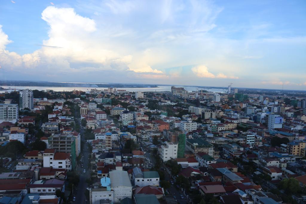 Tama Hotel Phnom Penh Tower 客房 照片